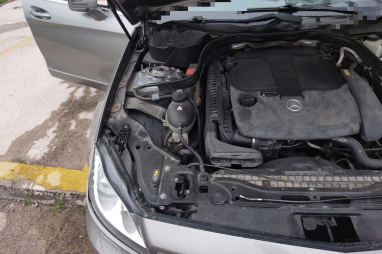 Used Mercedes-Benz CLS 2012 CLS 300 CGI Engine Bay Right