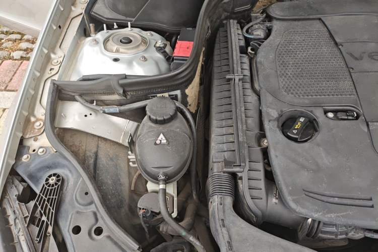 Used Mercedes-Benz CLS 2012 CLS 300 CGI Engine Bay Right