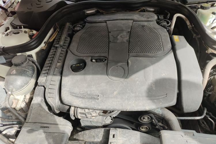 Used Mercedes-Benz CLS 2012 CLS 350 CGI Engine Bay