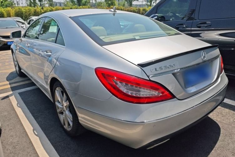 Used Mercedes-Benz CLS 2012 CLS 300 CGI Exterior 2
