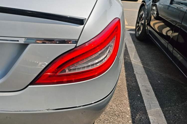 Used Mercedes-Benz CLS 2012 CLS 300 CGI Exterior 3