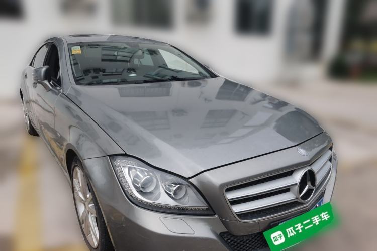 Used Mercedes-Benz CLS 2012 CLS 300 CGI Front Right 45 Deg