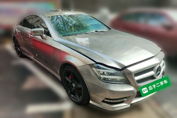 Used Mercedes-Benz CLS 2012 CLS 350 CGI Front Right 45 Deg