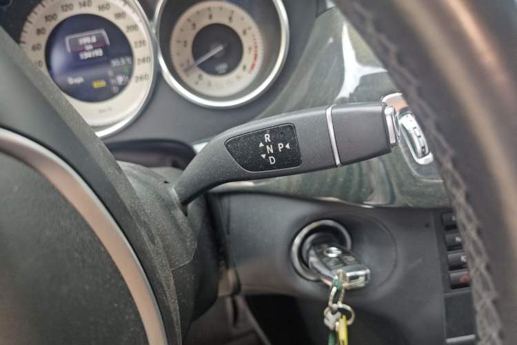 Used Mercedes-Benz CLS 2012 CLS 300 CGI Gear Lever