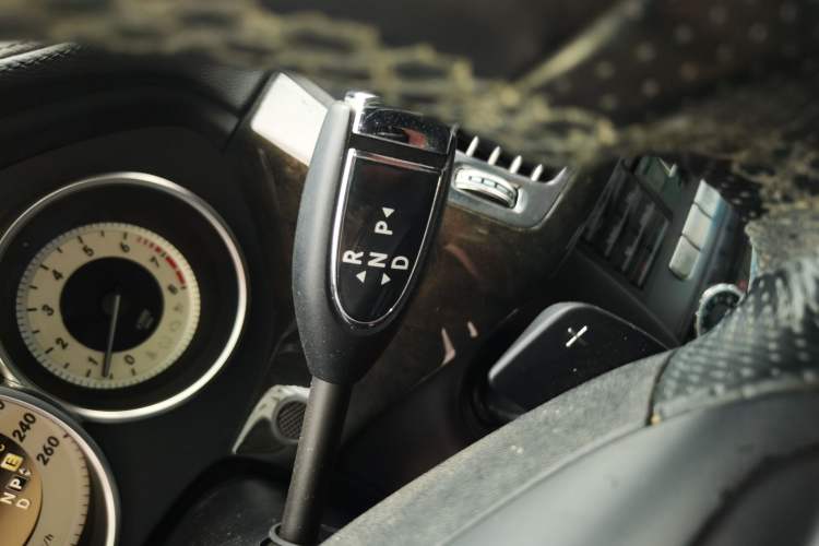 Used Mercedes-Benz CLS 2012 CLS 300 CGI Gear Lever