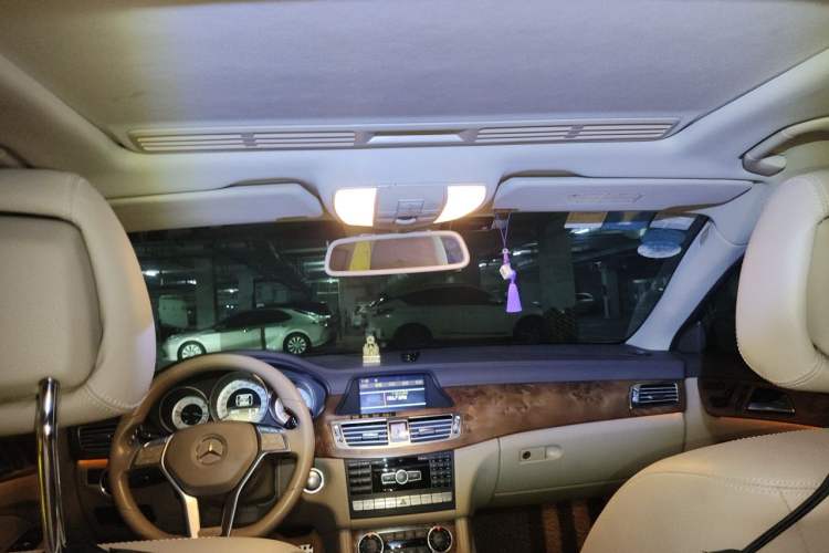 Used Mercedes-Benz CLS 2012 CLS 350 CGI Headliner