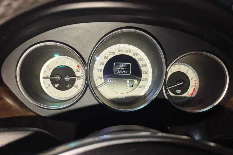 Used Mercedes-Benz CLS 2012 CLS 350 CGI Instrument Cluster