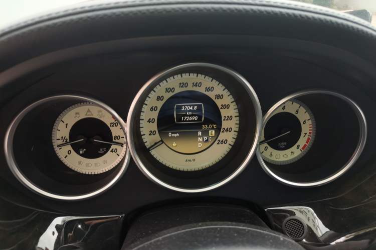 Used Mercedes-Benz CLS 2012 CLS 300 CGI Instrument Cluster