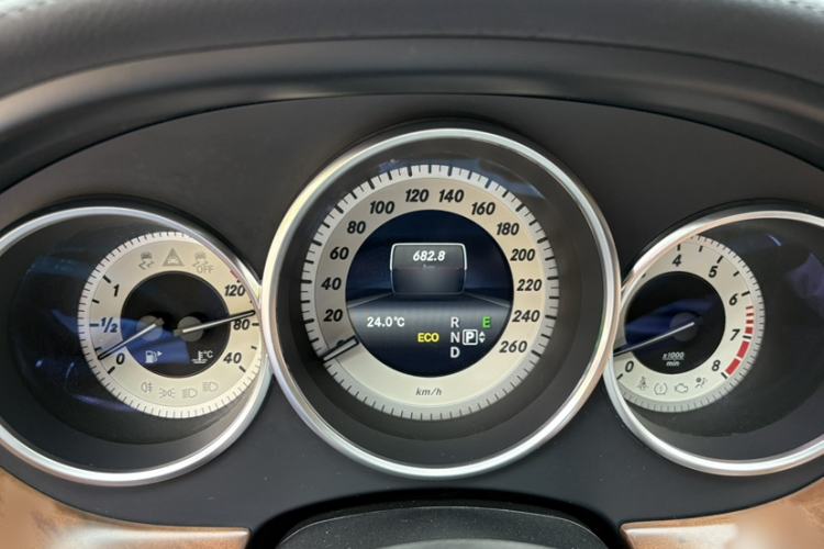 Used Mercedes-Benz CLS 2012 CLS 300 CGI Instrument Cluster
