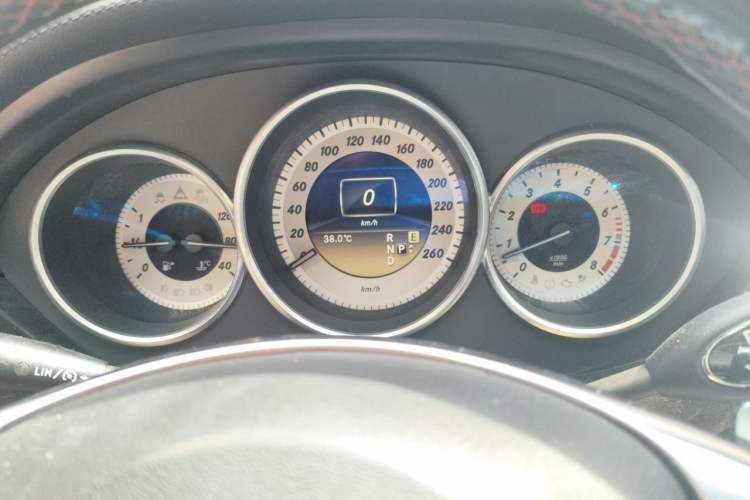 Used Mercedes-Benz CLS 2012 CLS 300 CGI Instrument Cluster