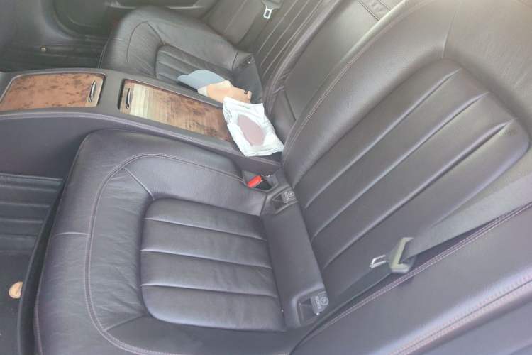 Used Mercedes-Benz CLS 2012 CLS 300 CGI Left Rear Seat