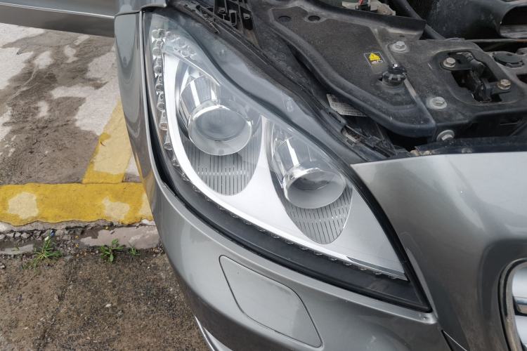 Used Mercedes-Benz CLS 2012 CLS 300 CGI Right Front Headlight
