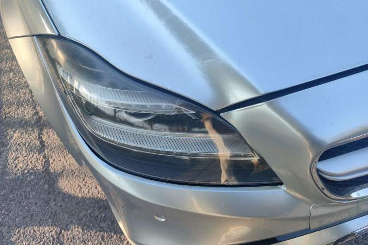 Used Mercedes-Benz CLS 2012 CLS 300 CGI Right Front Headlight