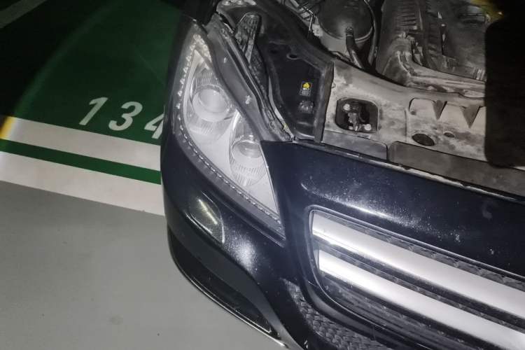 Used Mercedes-Benz CLS 2012 CLS 300 CGI Right Front Headlight