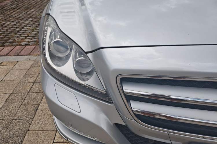 Used Mercedes-Benz CLS 2012 CLS 300 CGI Right Front Headlight