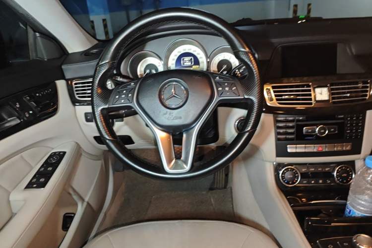 Used Mercedes-Benz CLS 2012 CLS 300 CGI Steering Wheel