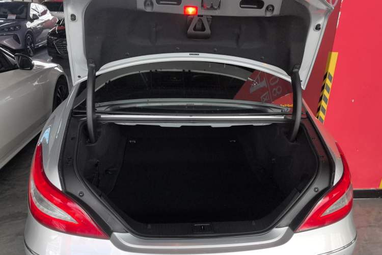 Used Mercedes-Benz CLS 2012 CLS 300 CGI Trunk