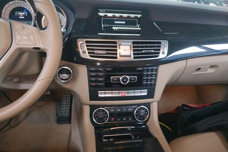 Used Mercedes-Benz CLS 2012 CLS 300 CGI Audio And AC Panel