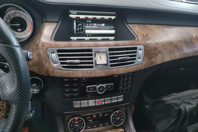 Used Mercedes-Benz CLS 2012 CLS 300 CGI Audio And AC Panel