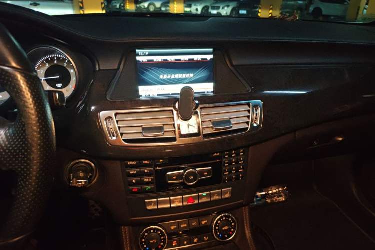 Used Mercedes-Benz CLS 2012 CLS 300 CGI Audio And AC Panel