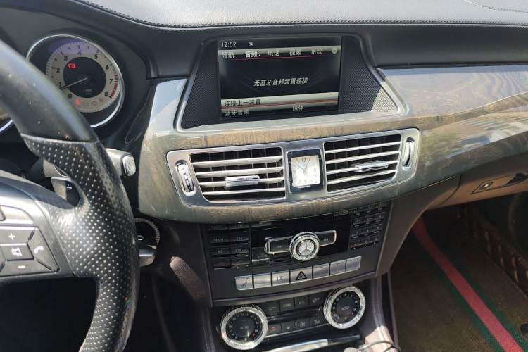 Used Mercedes-Benz CLS 2012 CLS 300 CGI Audio And AC Panel