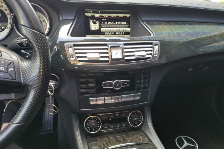 Used Mercedes-Benz CLS 2012 CLS 300 CGI Audio And AC Panel