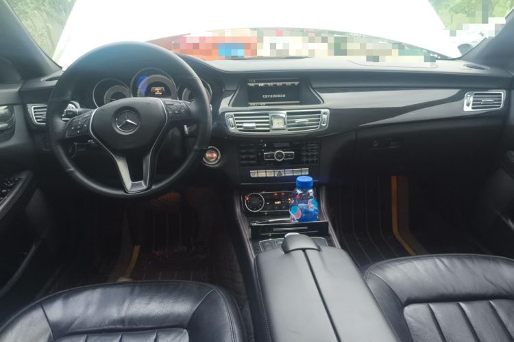 Used Mercedes-Benz CLS 2012 CLS 300 CGI Center Console