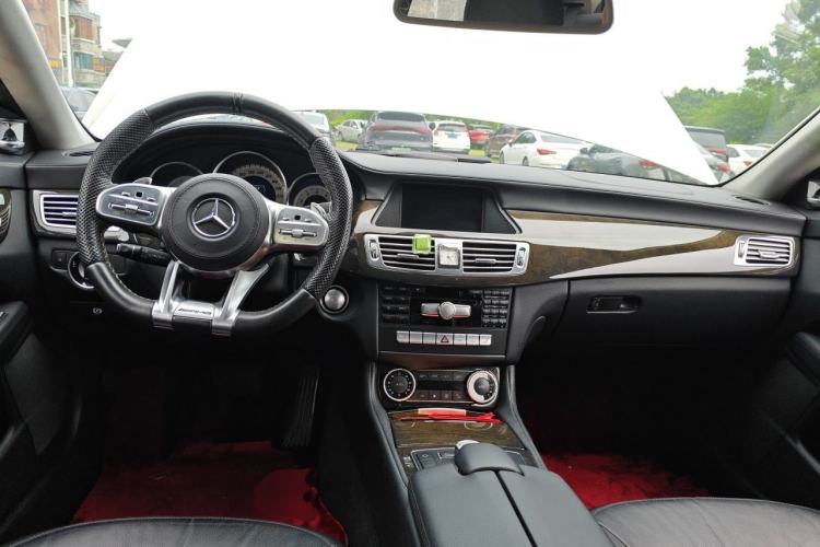 Used Mercedes-Benz CLS 2012 CLS 300 CGI Center Console