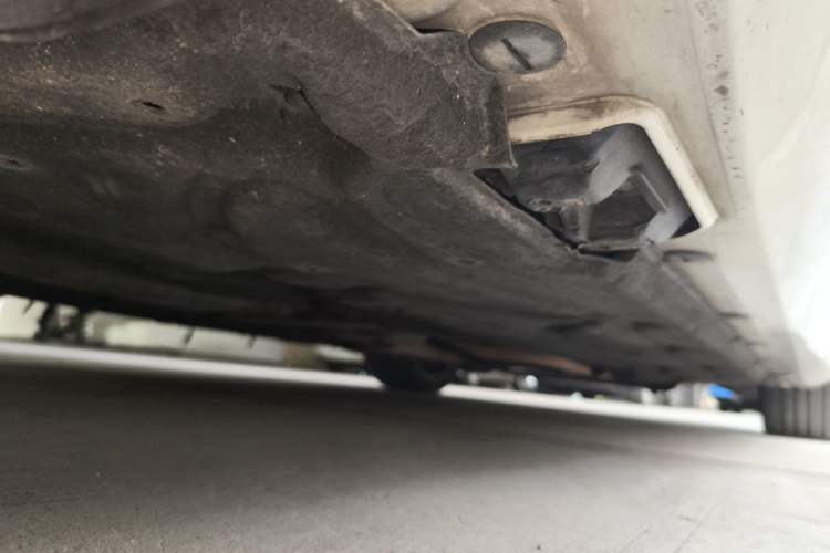 Used Mercedes-Benz CLS 2012 CLS 300 CGI Chassis Rear Right
