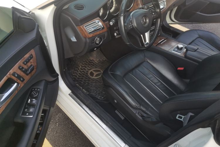 Used Mercedes-Benz CLS 2012 CLS 300 CGI Driver Seat