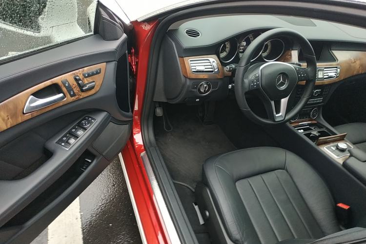 Used Mercedes-Benz CLS 2012 CLS 300 CGI Driver Seat