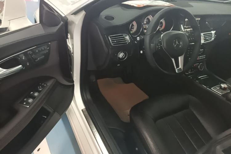 Used Mercedes-Benz CLS 2012 CLS 300 CGI Driver Seat
