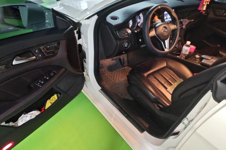 Used Mercedes-Benz CLS 2012 CLS 300 CGI Driver Seat