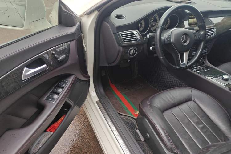 Used Mercedes-Benz CLS 2012 CLS 300 CGI Driver Seat