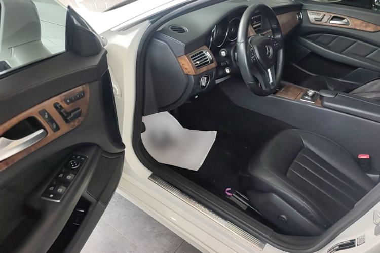 Used Mercedes-Benz CLS 2012 CLS 300 CGI Driver Seat
