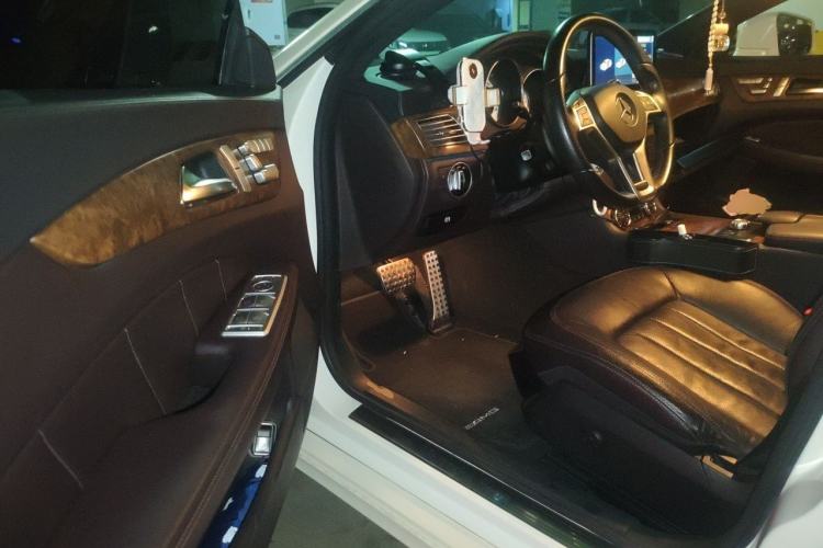 Used Mercedes-Benz CLS 2012 CLS 350 CGI Driver Seat