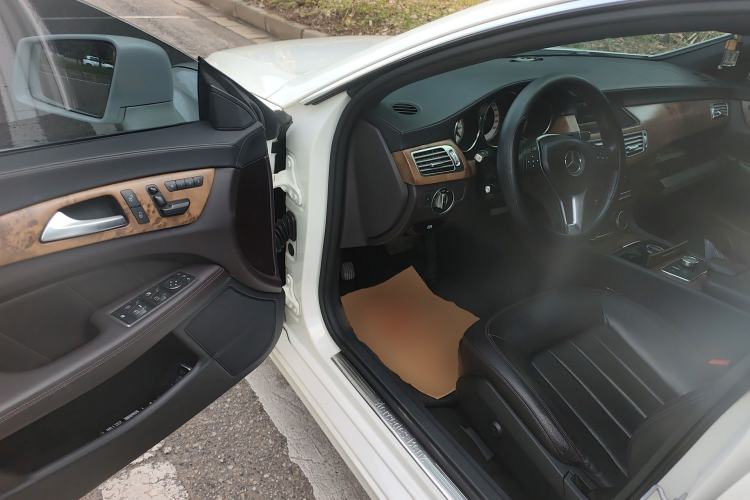 Used Mercedes-Benz CLS 2012 CLS 300 CGI Driver Seat