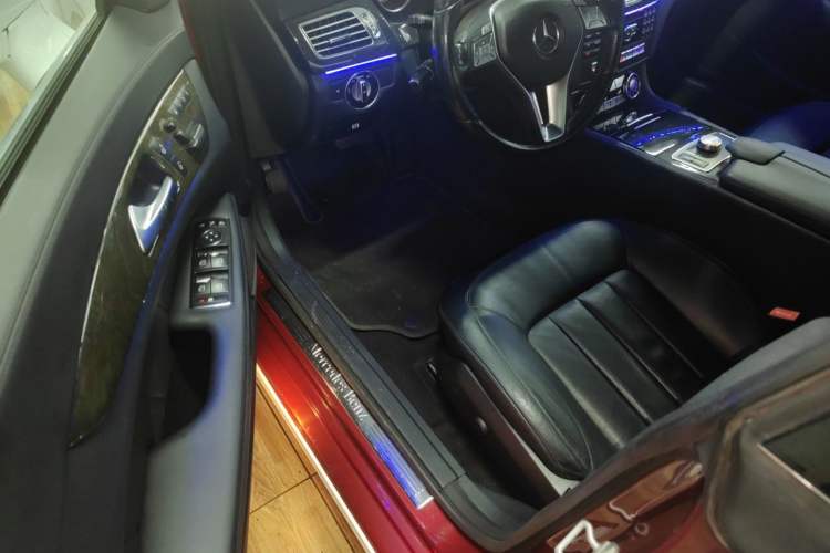 Used Mercedes-Benz CLS 2012 CLS 300 CGI Driver Seat
