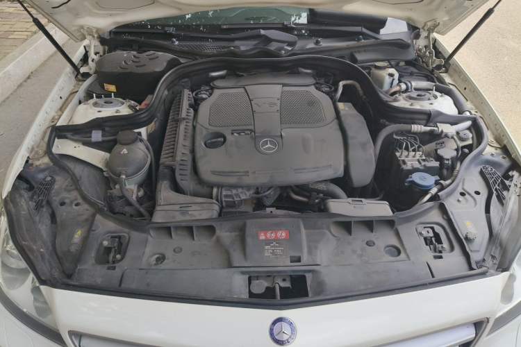 Used Mercedes-Benz CLS 2012 CLS 300 CGI Engine Bay