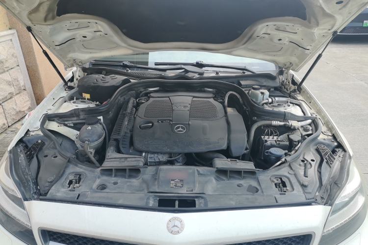 Used Mercedes-Benz CLS 2012 CLS 350 CGI Engine Bay
