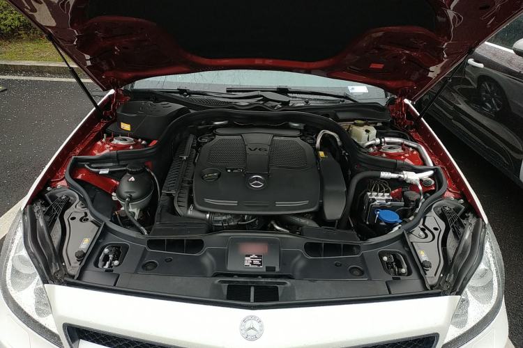 Used Mercedes-Benz CLS 2012 CLS 300 CGI Engine Bay