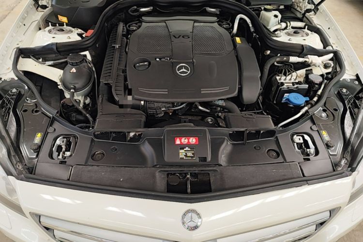 Used Mercedes-Benz CLS 2012 CLS 300 CGI Engine Bay
