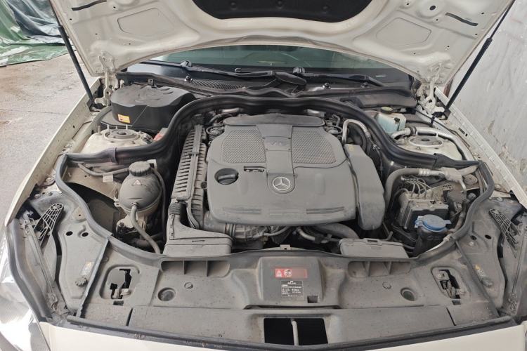 Used Mercedes-Benz CLS 2012 CLS 300 CGI Engine Bay
