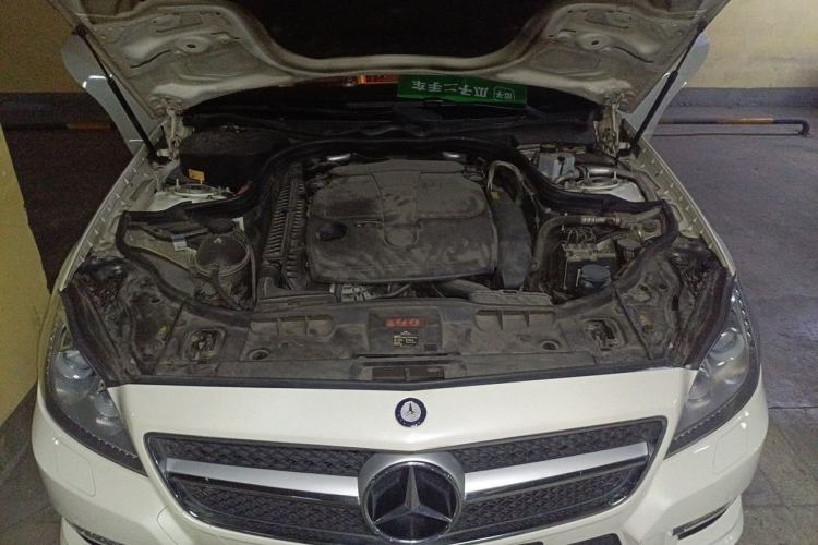 Used Mercedes-Benz CLS 2012 CLS 300 CGI Engine Bay