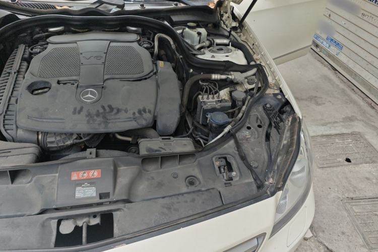 Used Mercedes-Benz CLS 2012 CLS 300 CGI Engine Bay Left