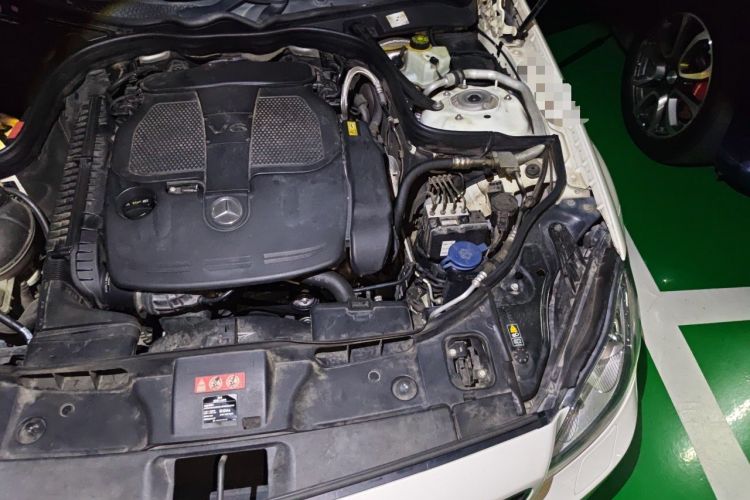 Used Mercedes-Benz CLS 2012 CLS 300 CGI Engine Bay Left