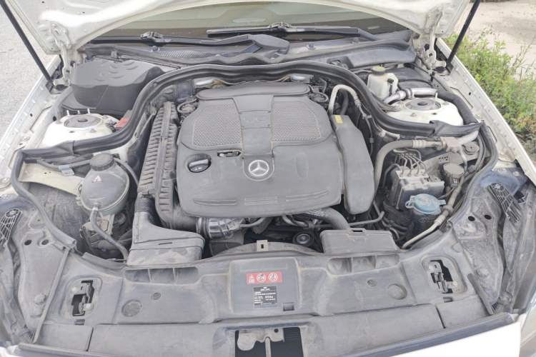 Used Mercedes-Benz CLS 2012 CLS 350 CGI Engine Bay