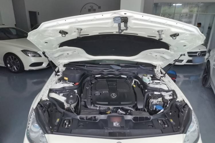 Used Mercedes-Benz CLS 2012 CLS 300 CGI Engine Bay