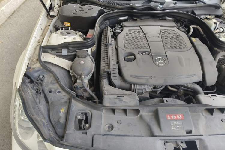 Used Mercedes-Benz CLS 2012 CLS 300 CGI Engine Bay Right