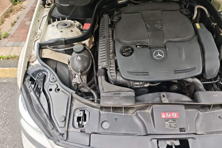 Used Mercedes-Benz CLS 2012 CLS 350 CGI Engine Bay Right